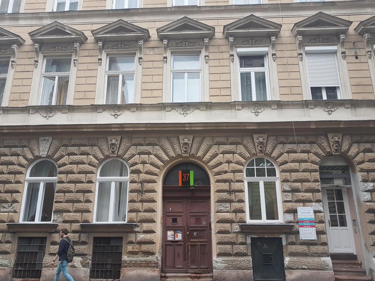 Small Home Budapest Sziv 3 Bagian luar foto